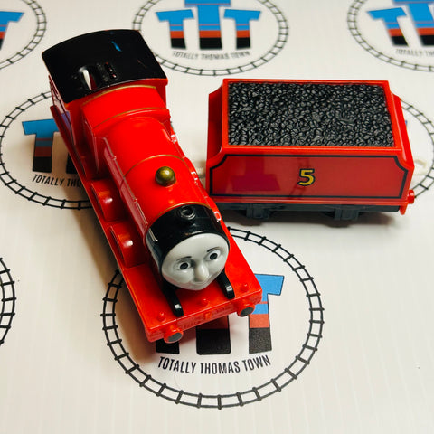 James & Tender (2009 Mattel) Noisy Used - Trackmaster